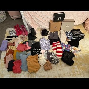 Girls clothing/shoe bundle